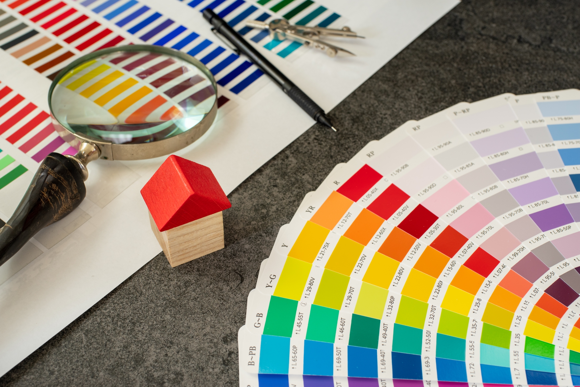 取扱塗料メーカー